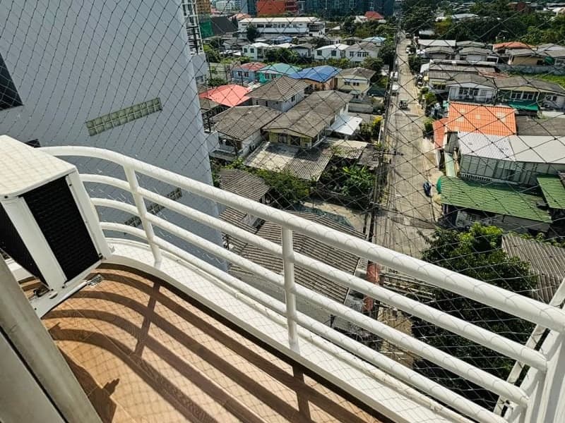 Condo for Rent at Waterford Park Rama 4