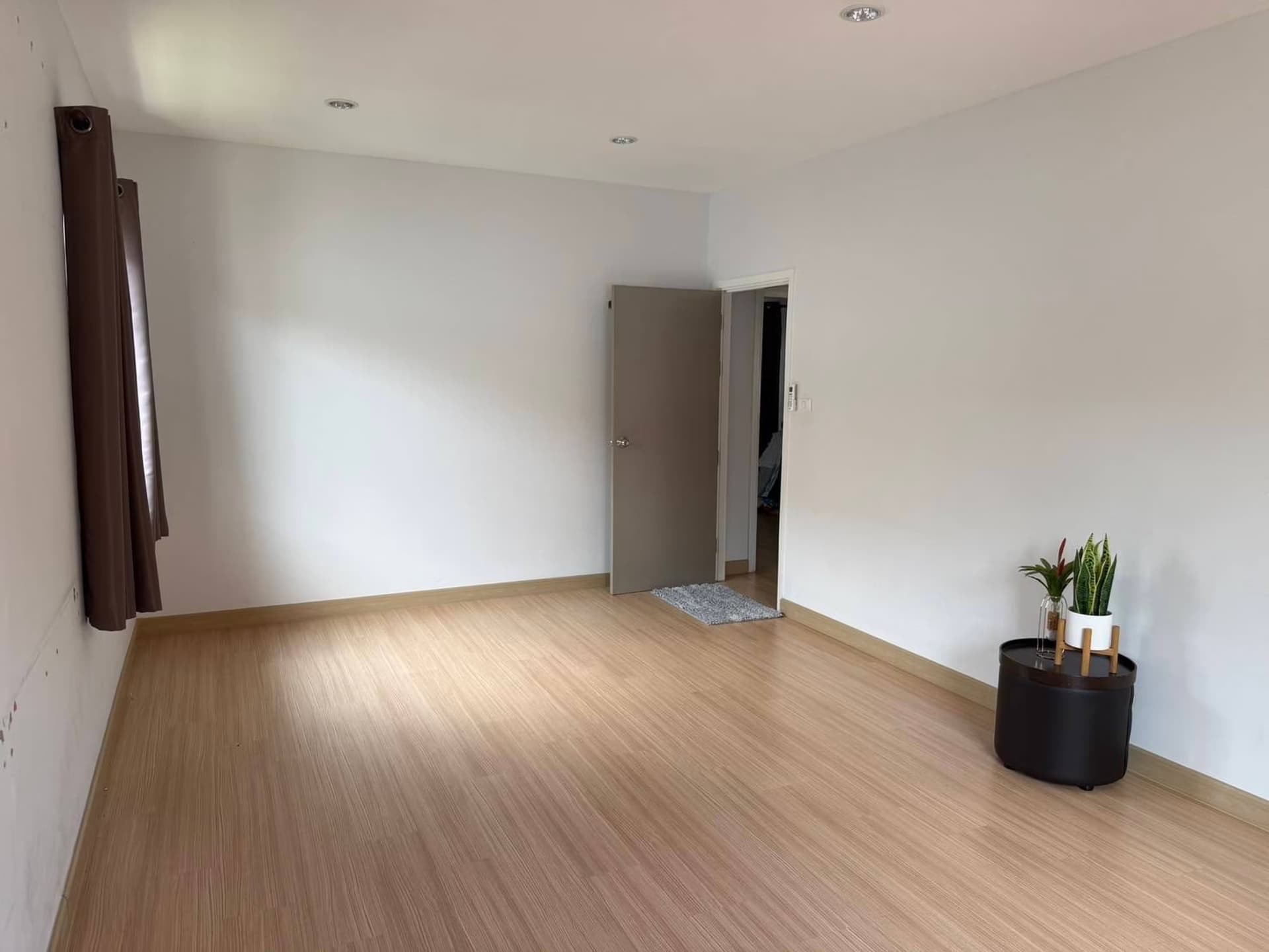 4 ห้องนอน บ้าน สำหรับ ขาย ใน Hang Dong - Image 14