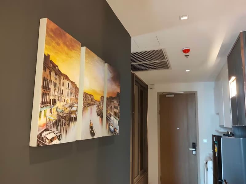 Condo for Rent at Ashton Silom