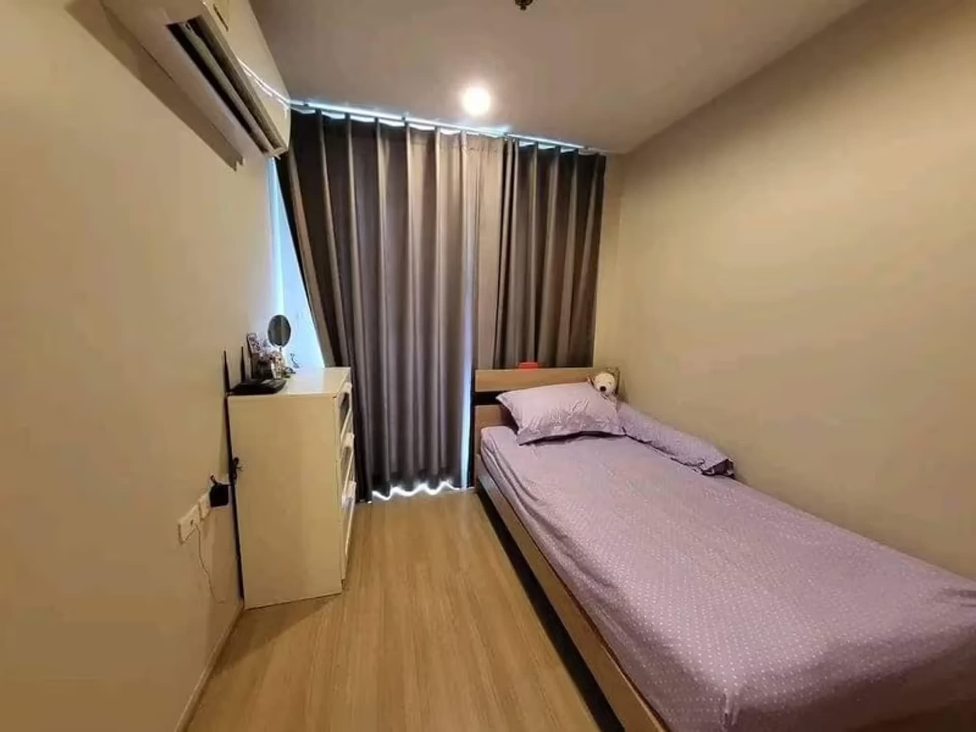  - Image 4