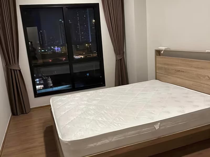 Condo for Sale at Metris Rama9 - Ramkhamheang