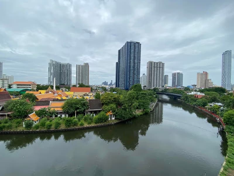 2 Bed Condo for Rent  Near On Nut BTS