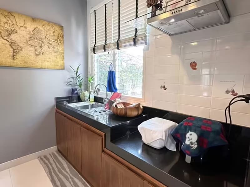 5 Bedroom House  for rent/sale at Siwalee Lake View