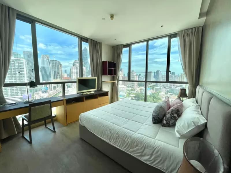 AEQUA Residence Sukhumvit 49