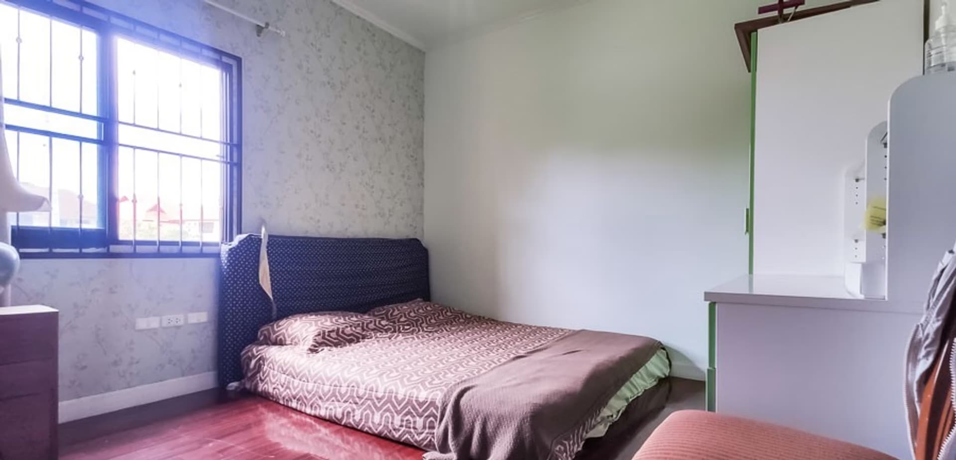 4 Bedroom House - Image 6