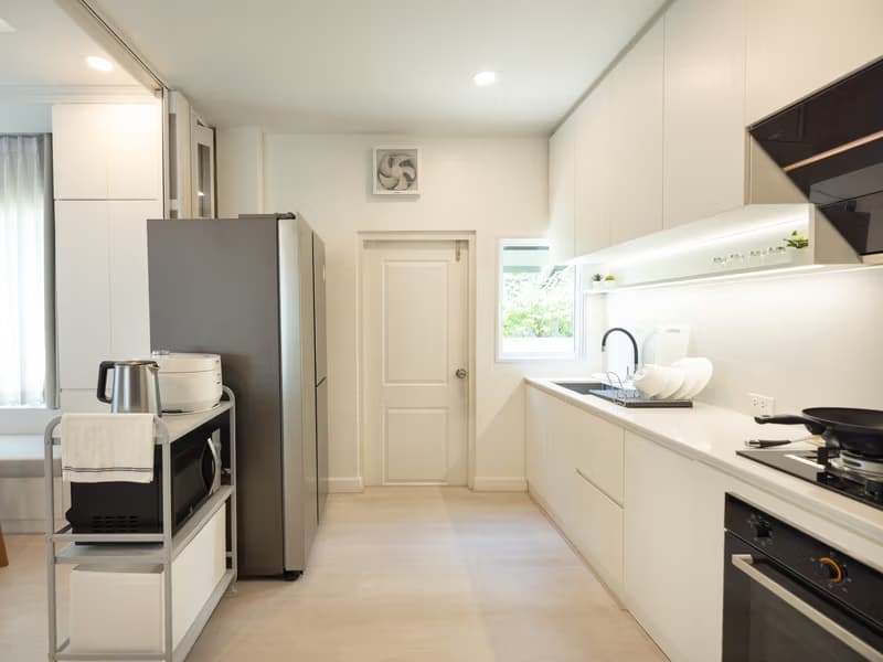 House for  Sale w/Tenant, Rented in Centro Bangna-Wongwean