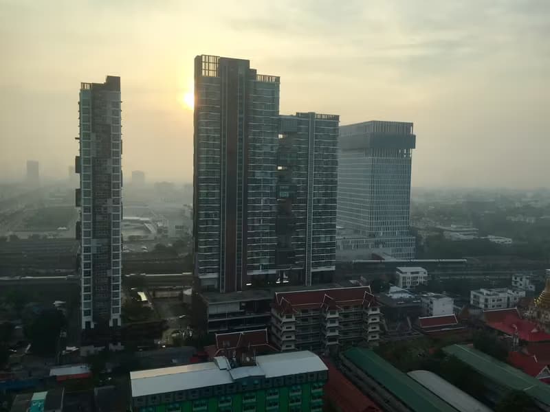 1 Bedroom Condo