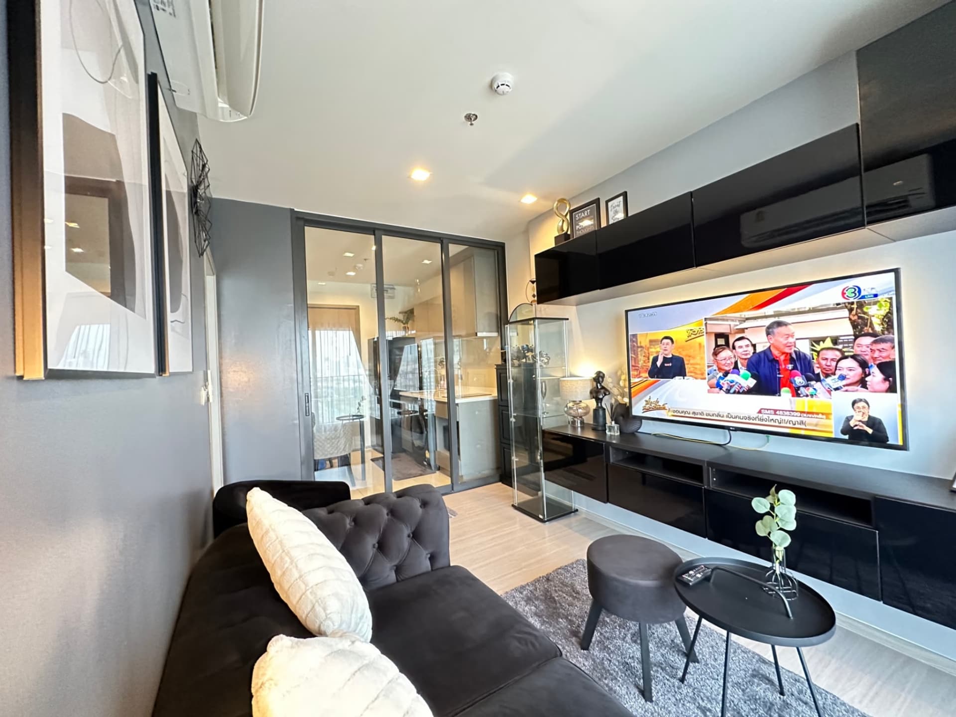 1 Bed Condo for Rent in Pathum Wan - Image 5