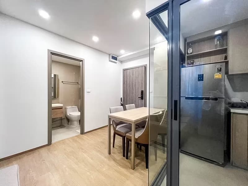 2 Bedroom Condo for Rent 