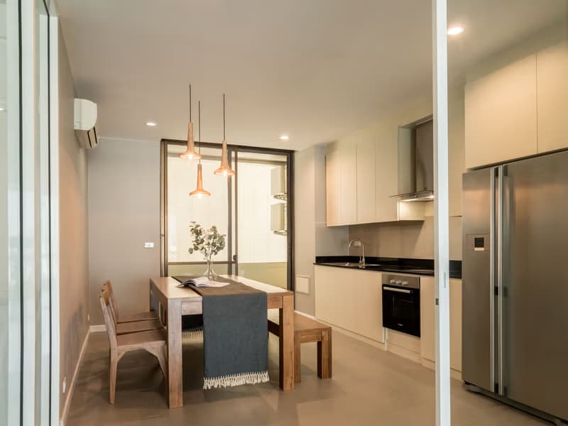 3 Bed House for Rent in Khlong San