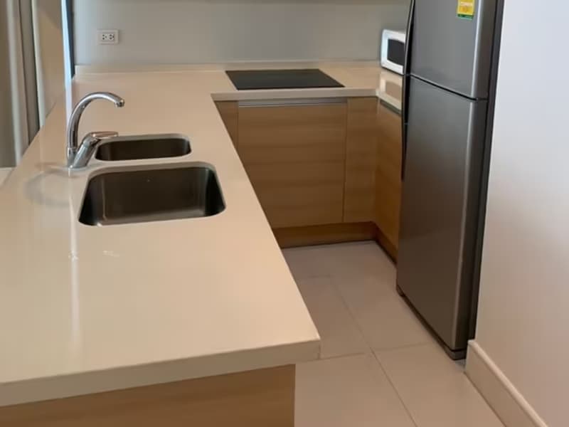 Aguston Sukhumvit 22