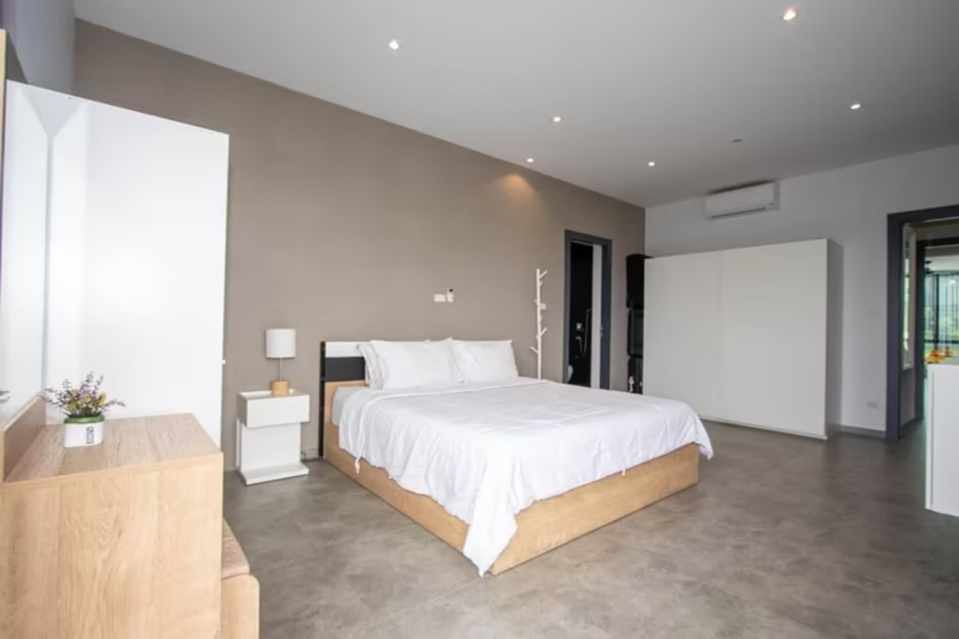 Pool Villa for Sale in San Phak Wan, Saraphi - Image 13