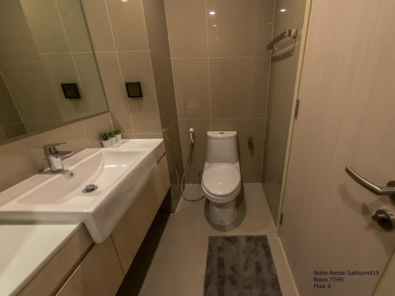 1 Bed Condo for Rent  Near Asok BTS