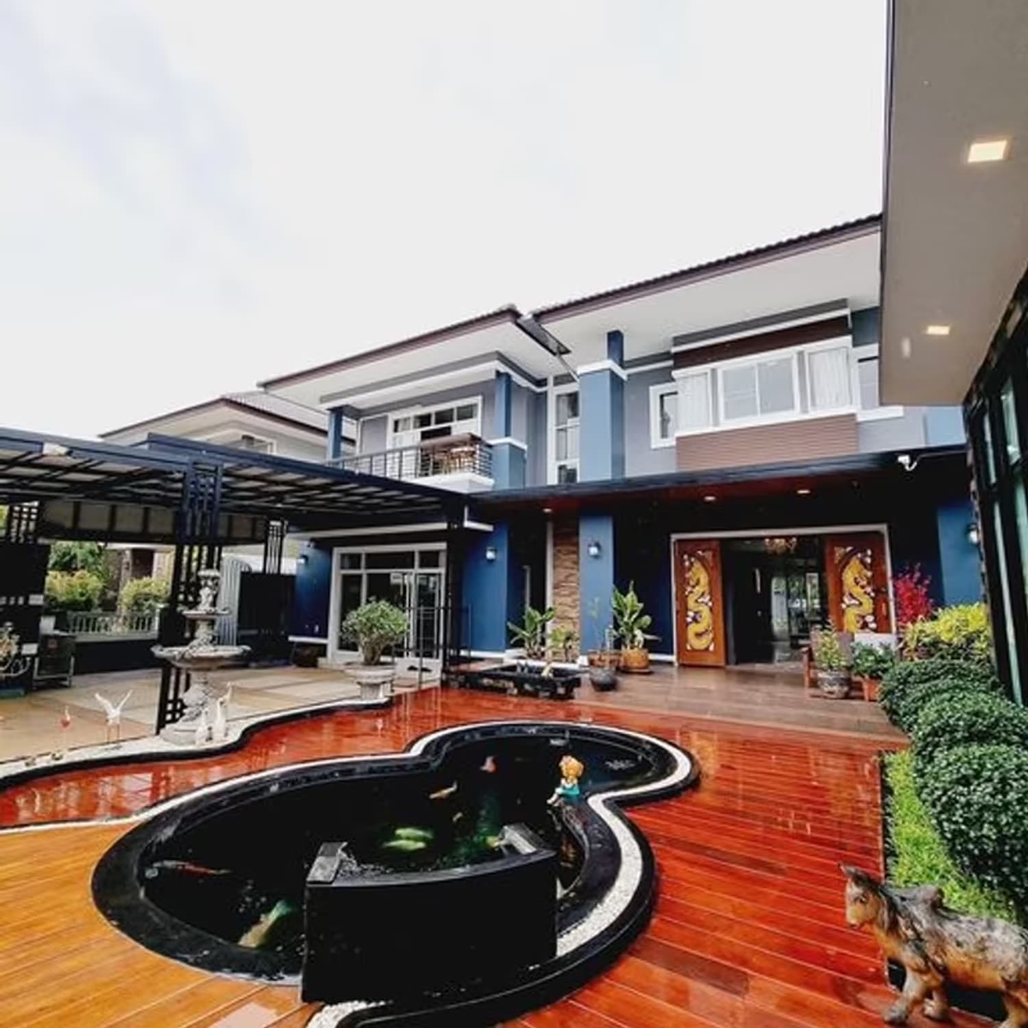 4 Bedroom House - Image 1