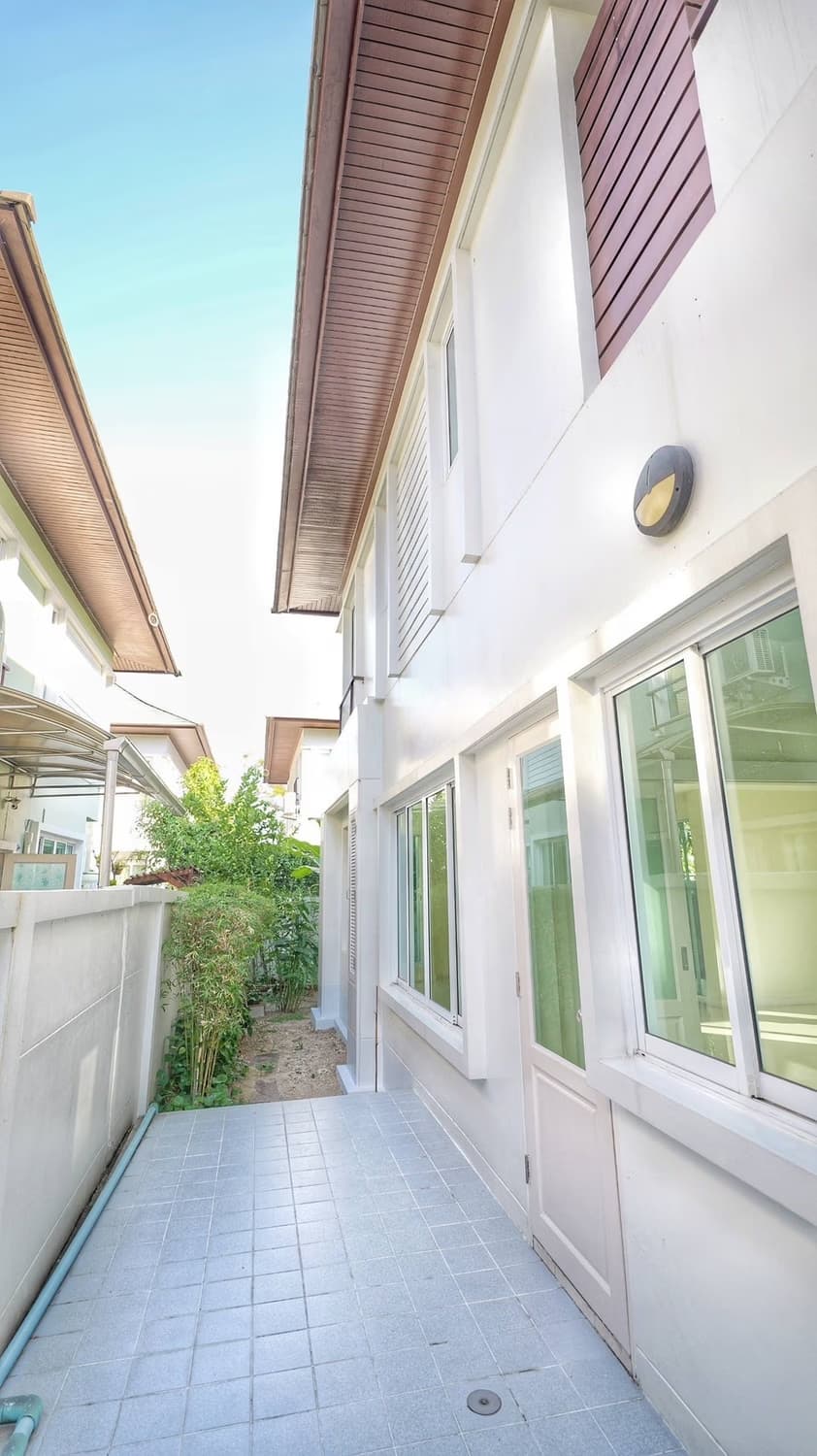 3 ห้องนอน บ้าน สำหรับ ขาย ใน Prawet - Image 11