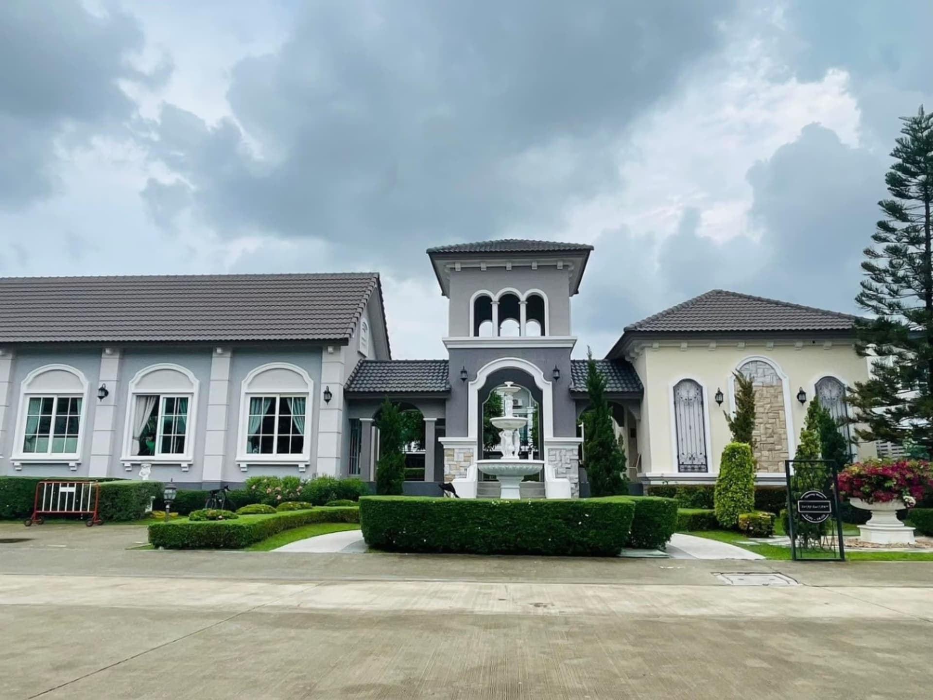 4 Bed House for Sale in Prawet - Image 7