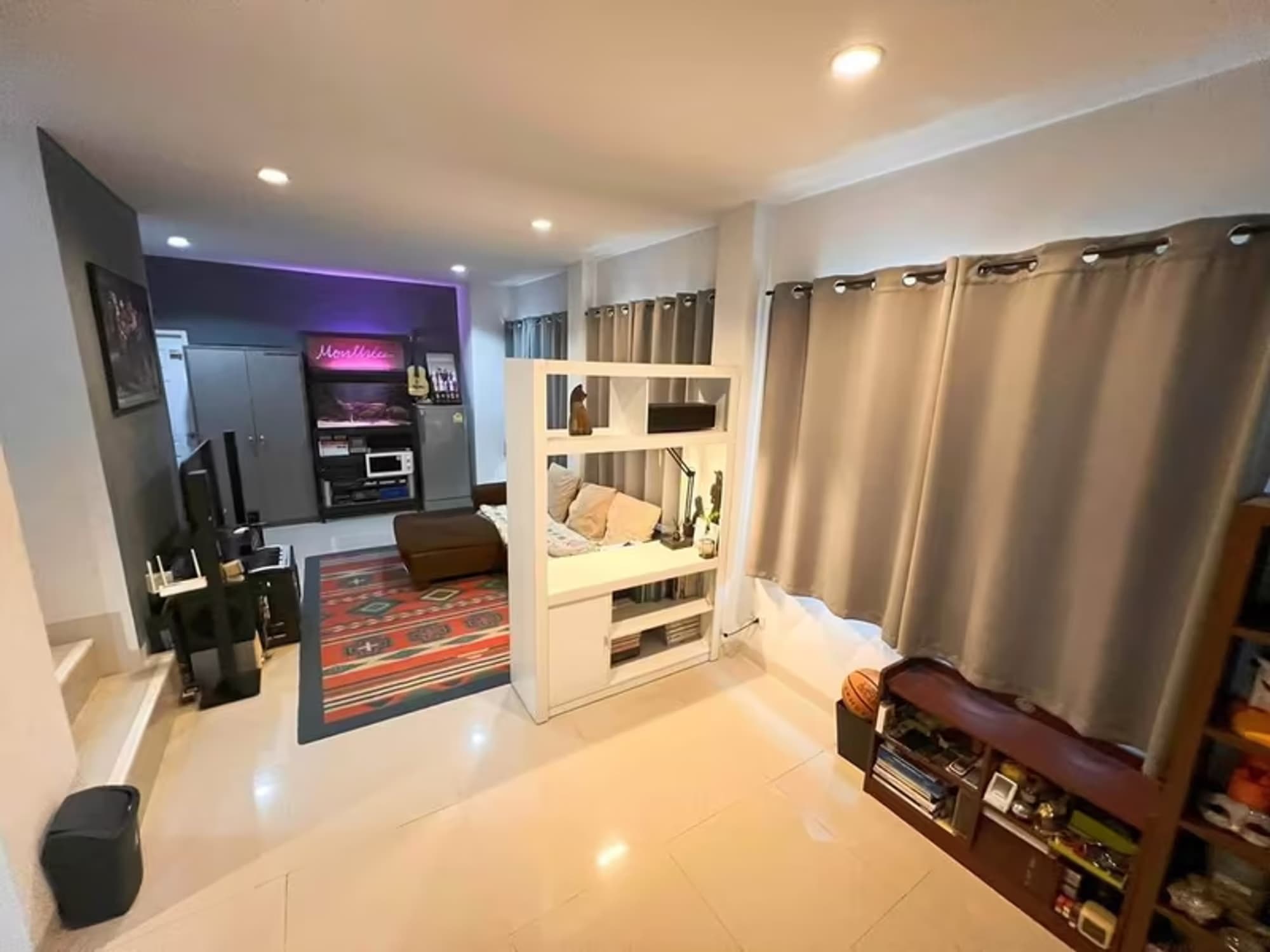 2 Bedroom House - Image 8
