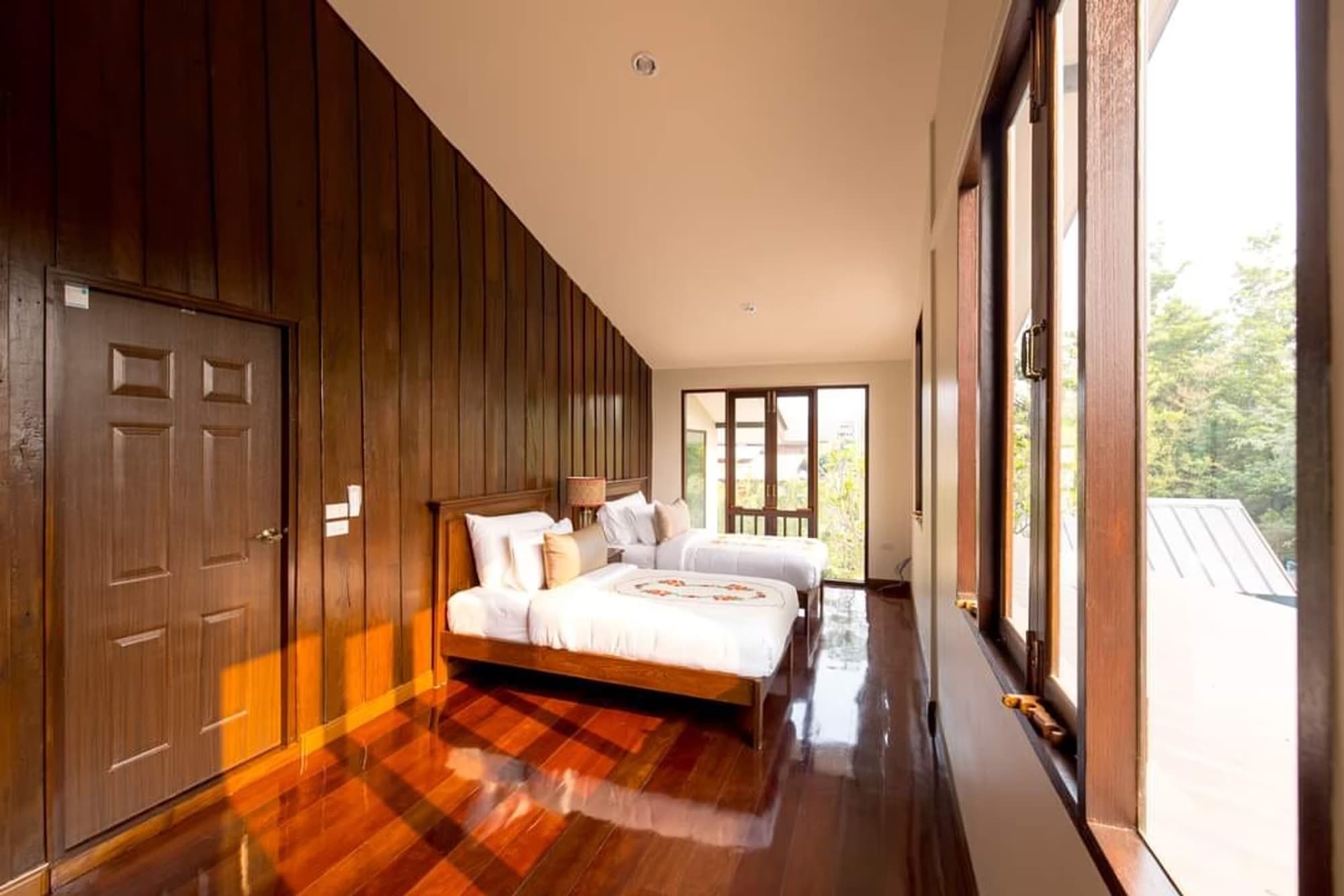 Pool Villa in Saraphi, Teak Traditional Thai Style - Image 9