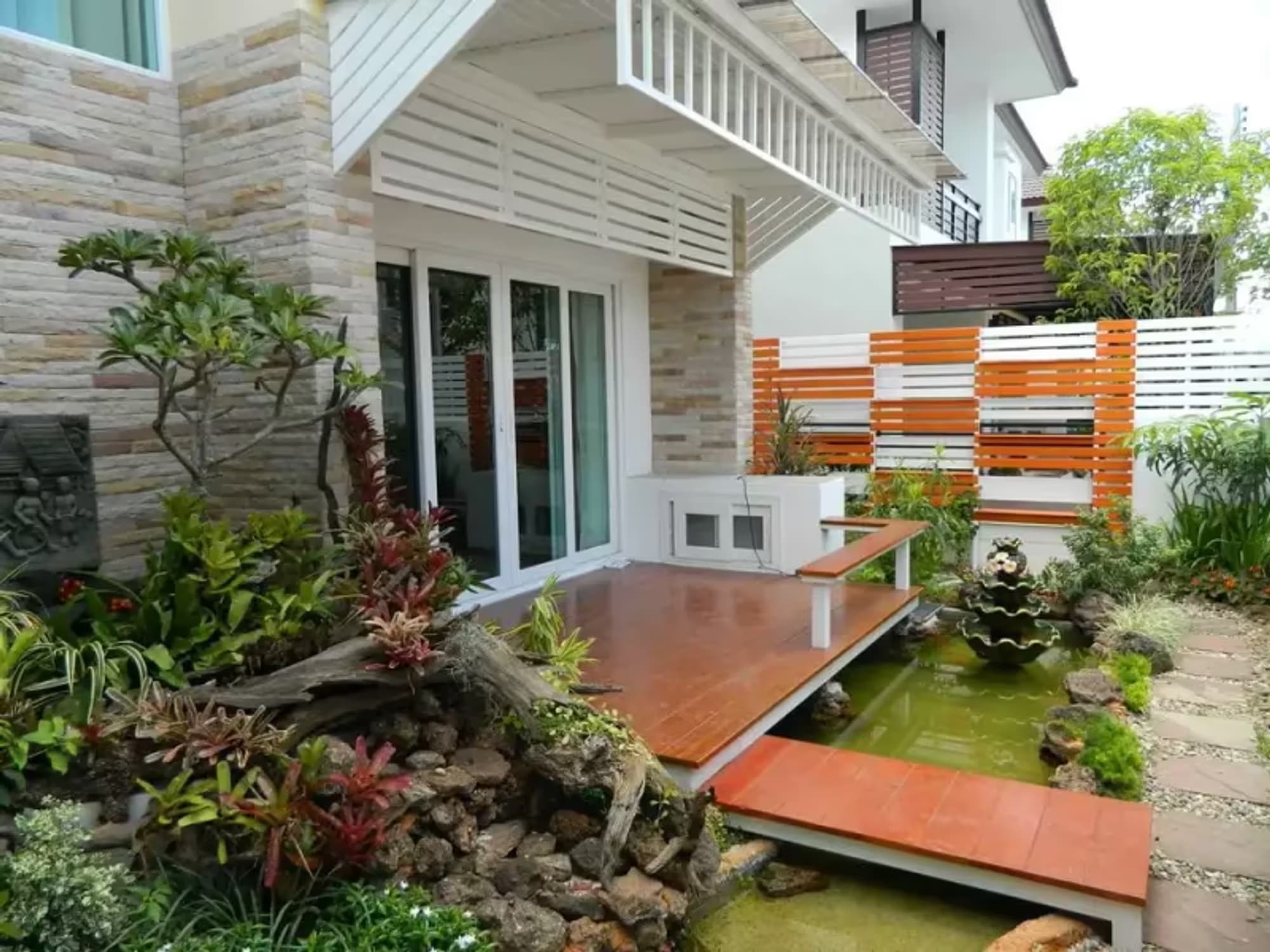 3 Bedroom House - Image 13