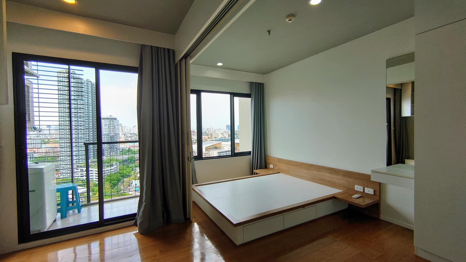 1 ห้องนอน Condo สำหรับ ขาย ใน วัฒนา - Image 1
