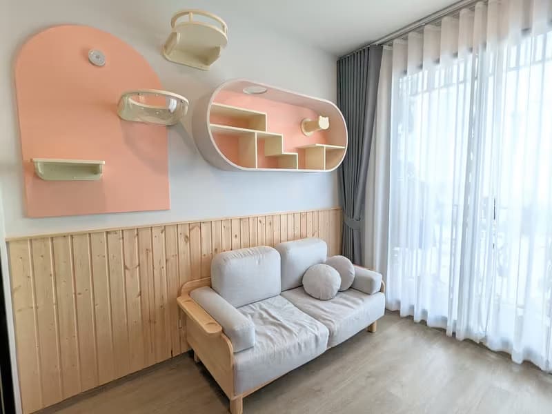1 Bedroom Condo