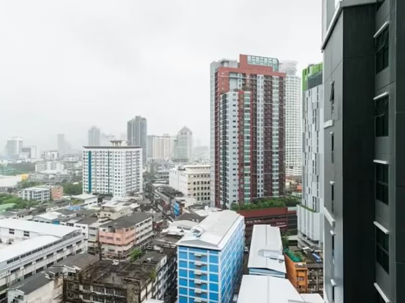 Life Sukhumvit 48