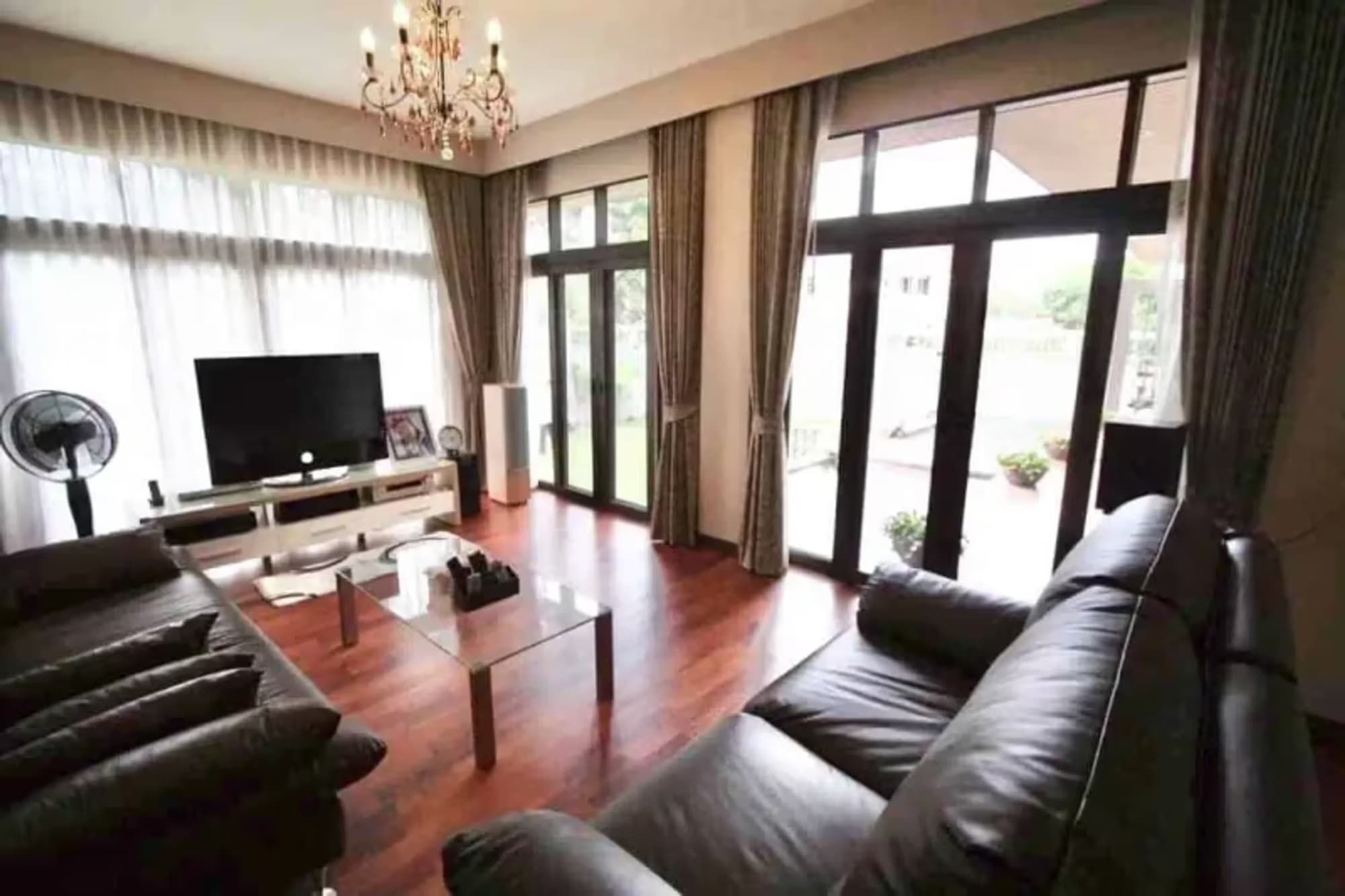 3 Bedroom House - Image 4