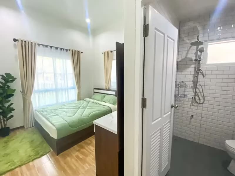 2 Bedroom House