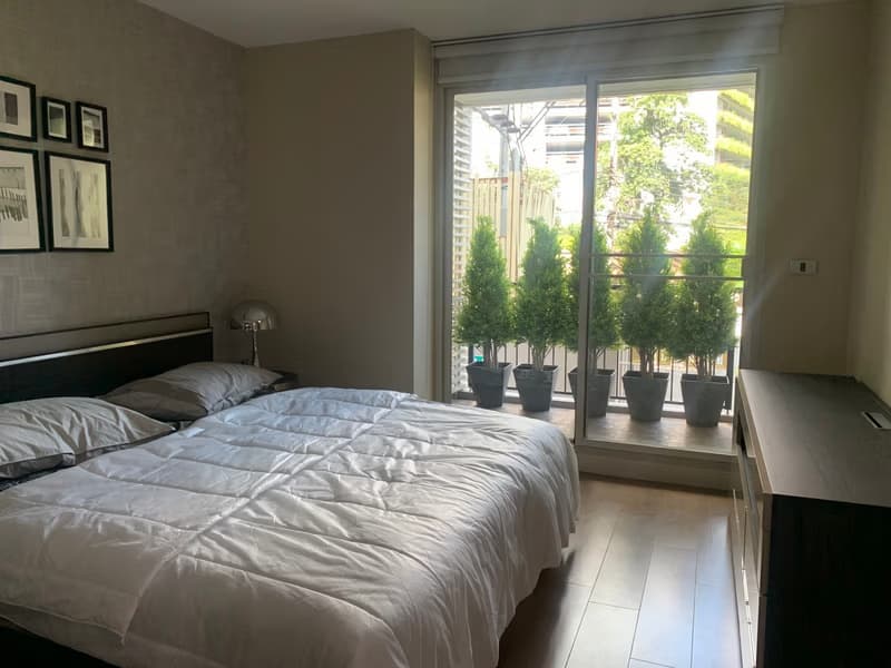 Condo for Rent, Sale at The Crest Sukhumvit 24