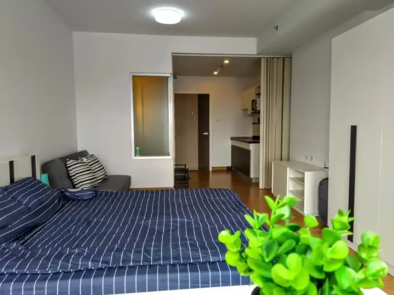 1 Bedroom Condo