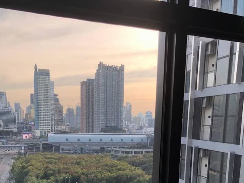 1 Bed Condo for Rent and Sale in Ratchathewi