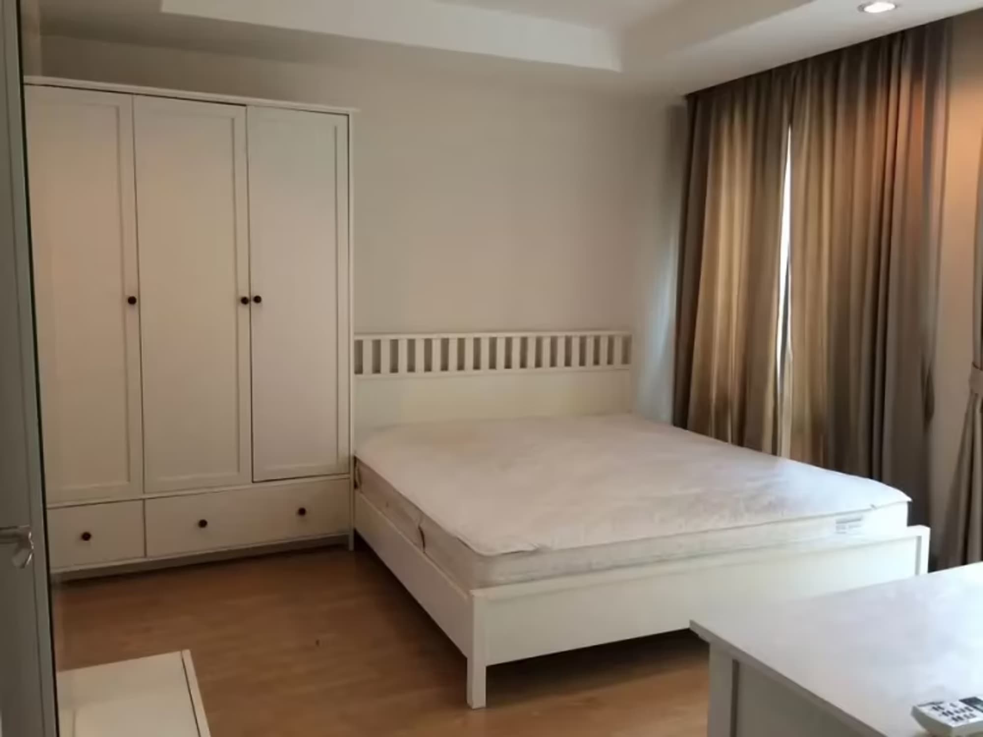 1 Bedroom Condo - Image 2