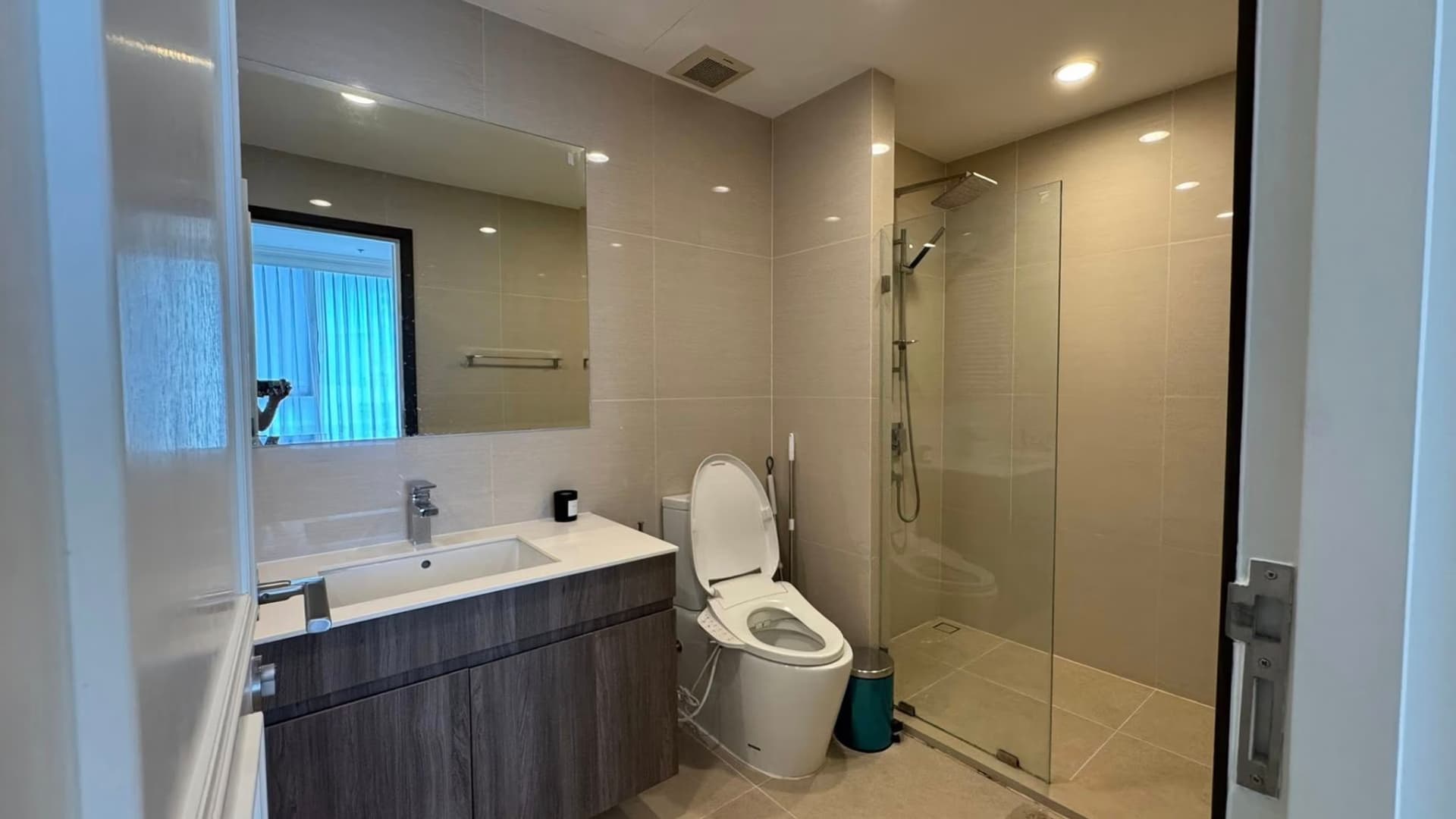 2 Bed Condo for Rent in Bangna - Image 4