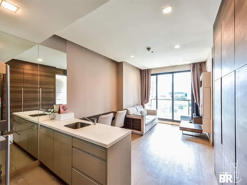 Condo for Sale at The Address Sathorn