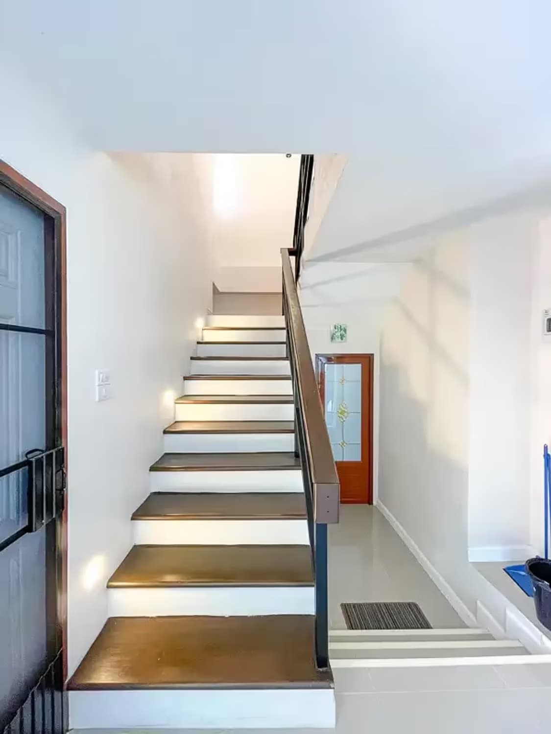 3 Bedroom House - Image 5
