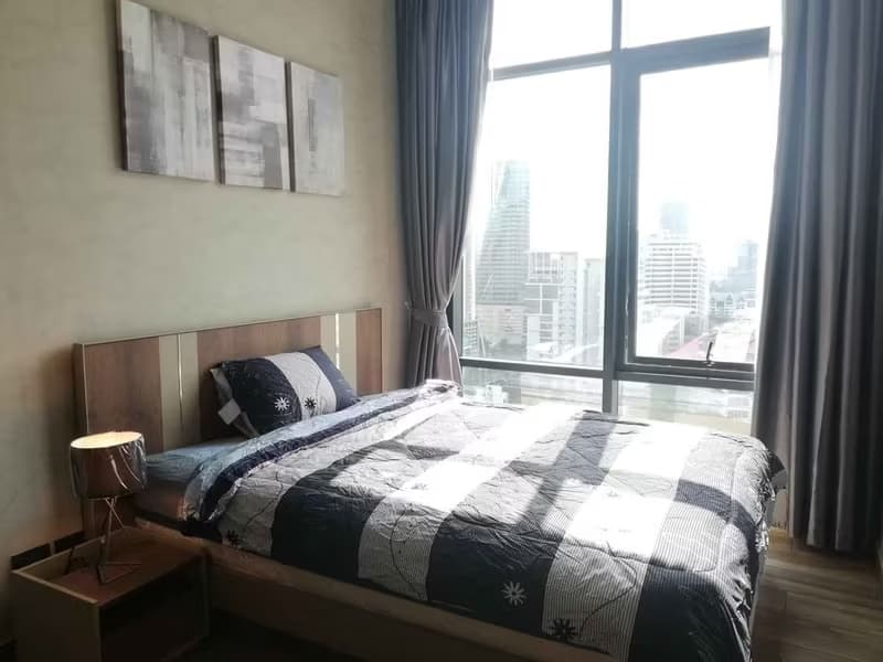 The Lofts Asok by Raimon Land