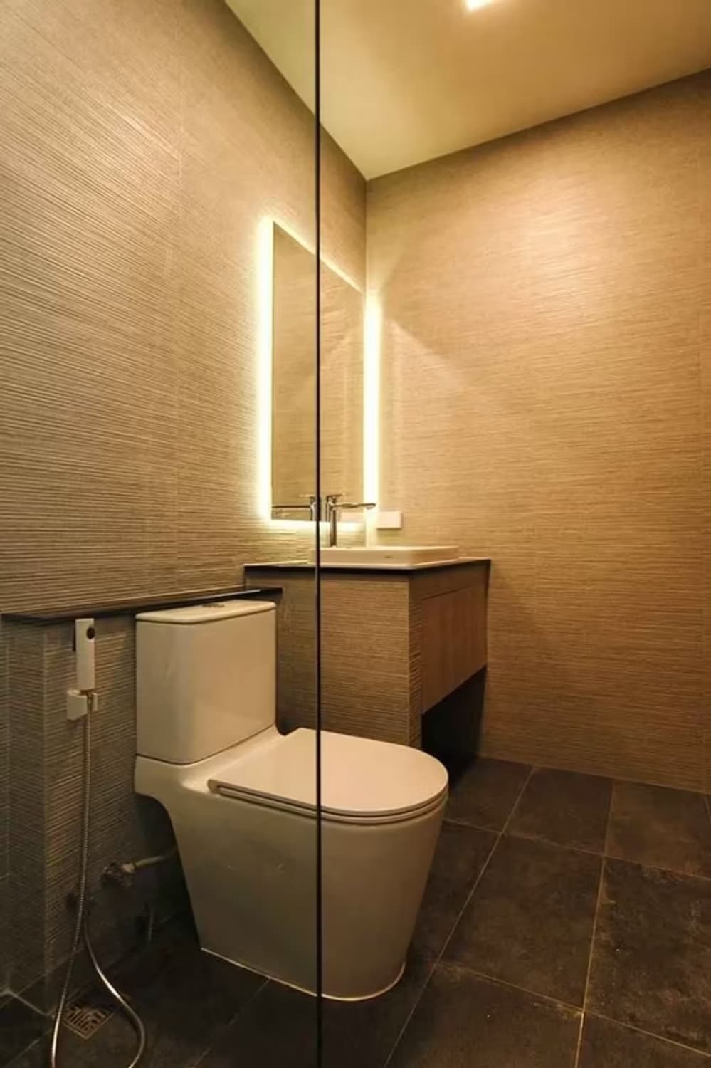  - Image 11