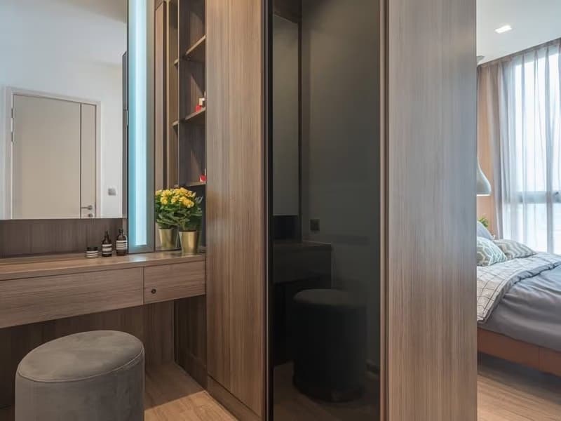 2 Bed Condo for Rent in Phaya Thai