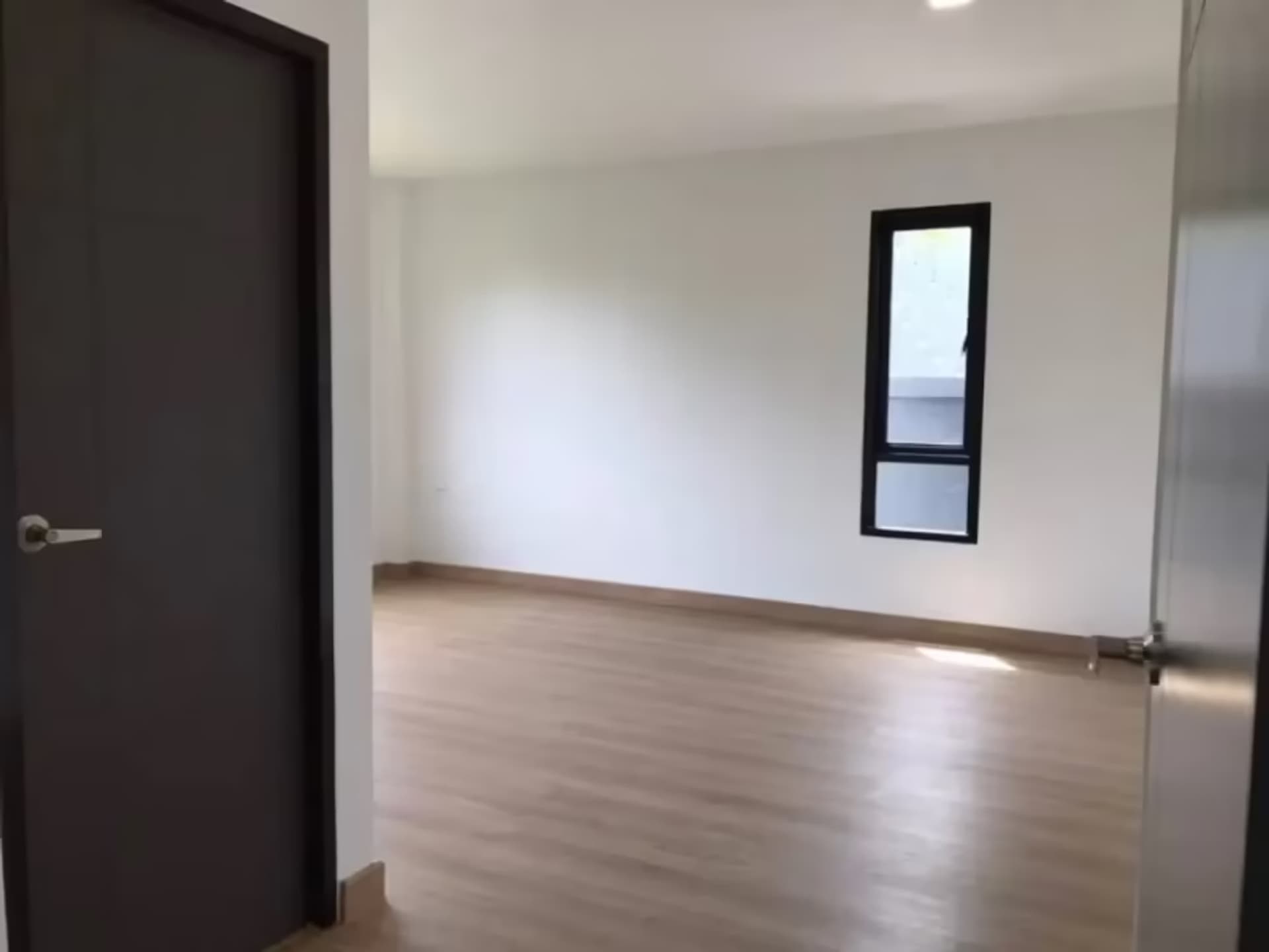 3 Bedroom House - Image 9