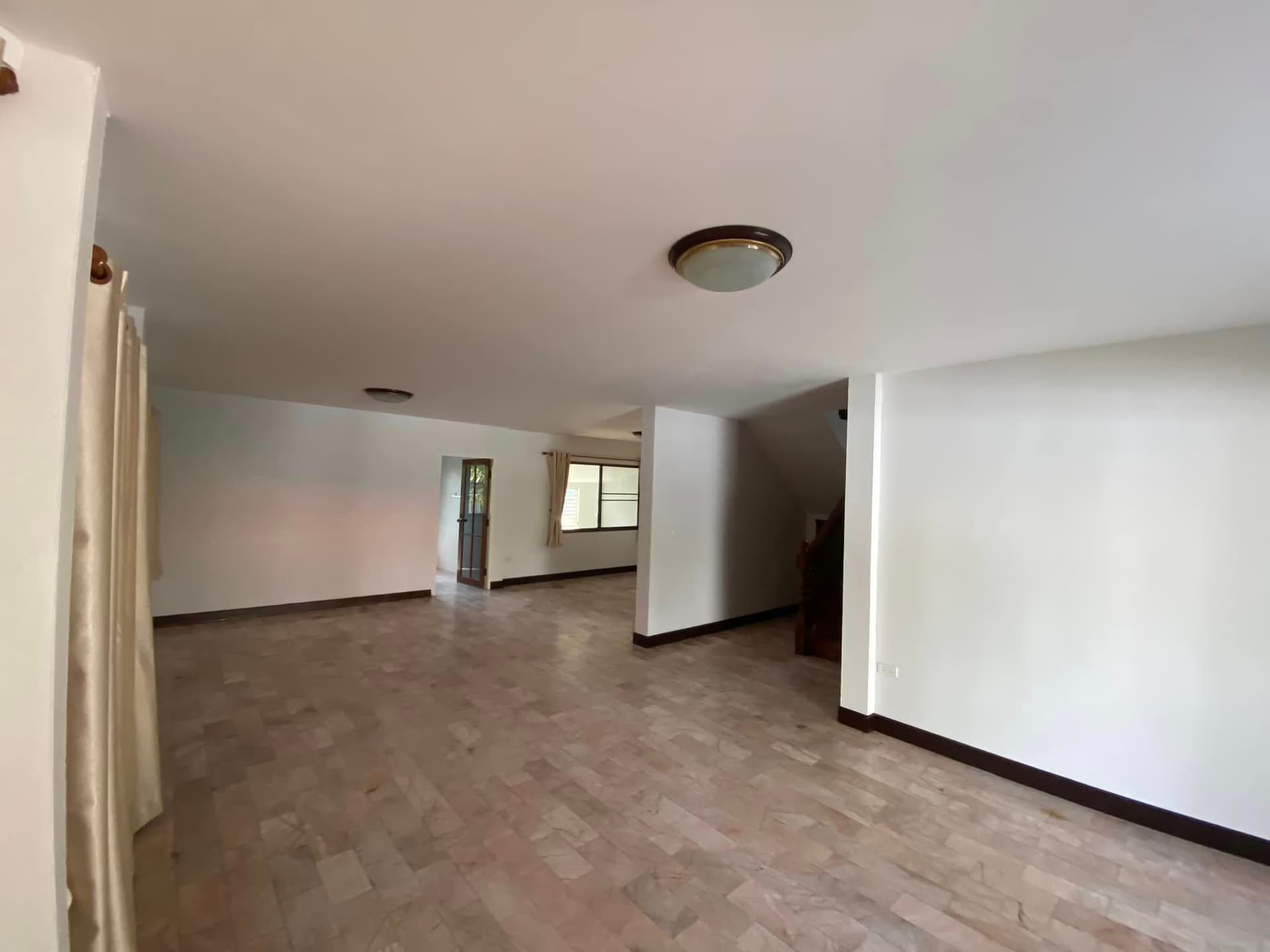 House for Rent in Talat Khwan, Doi Saket. - Image 5