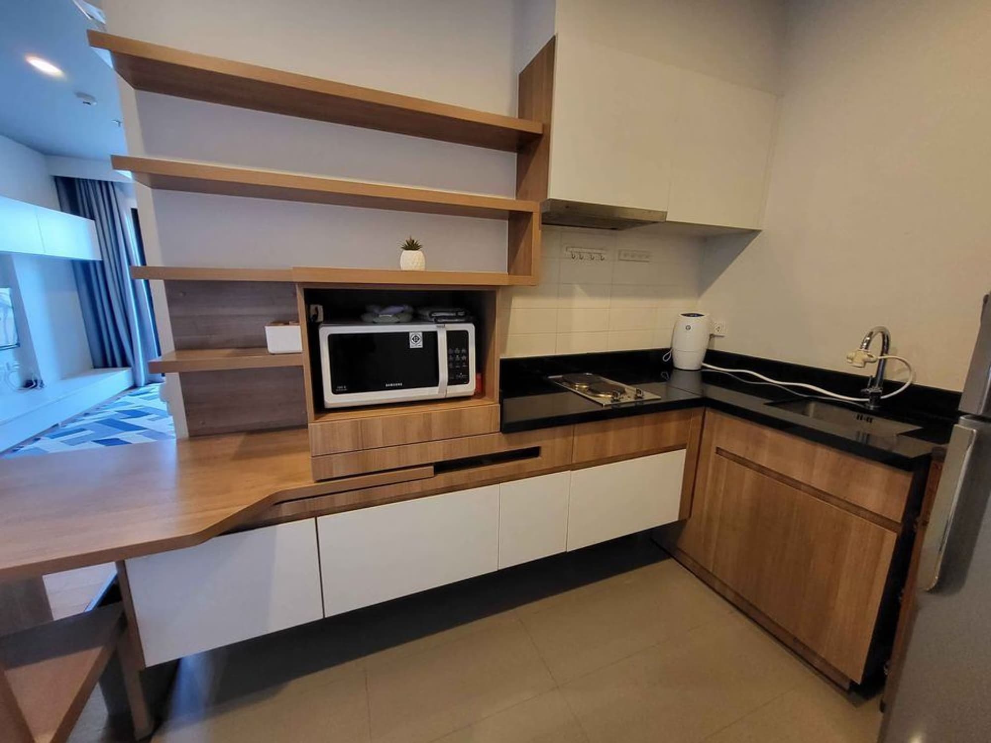 1 Bedroom Condo - Image 8