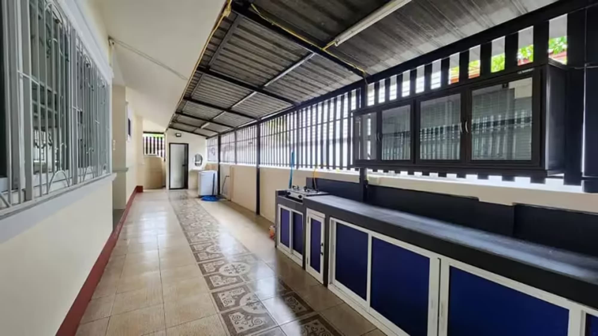 3 Bedroom House - Image 12