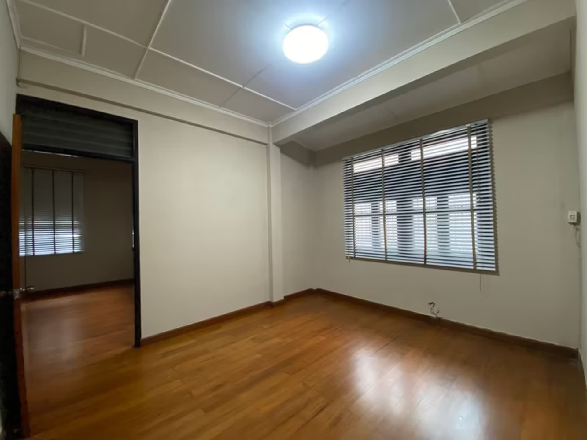 4 Bedroom House - Image 34