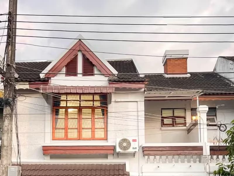 Townhouse for Rent in Suthep, Mueang Chiang Mai