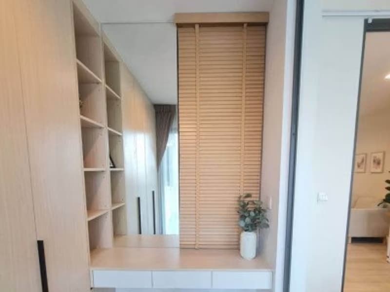 1 Bedroom Condo
