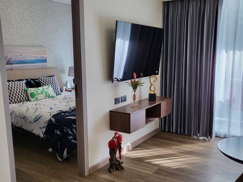 Condo for Rent at The One Condo