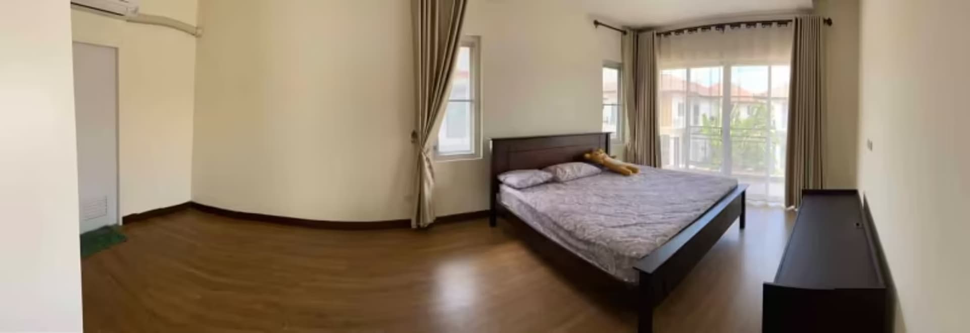 3 Bedroom House - Image 3