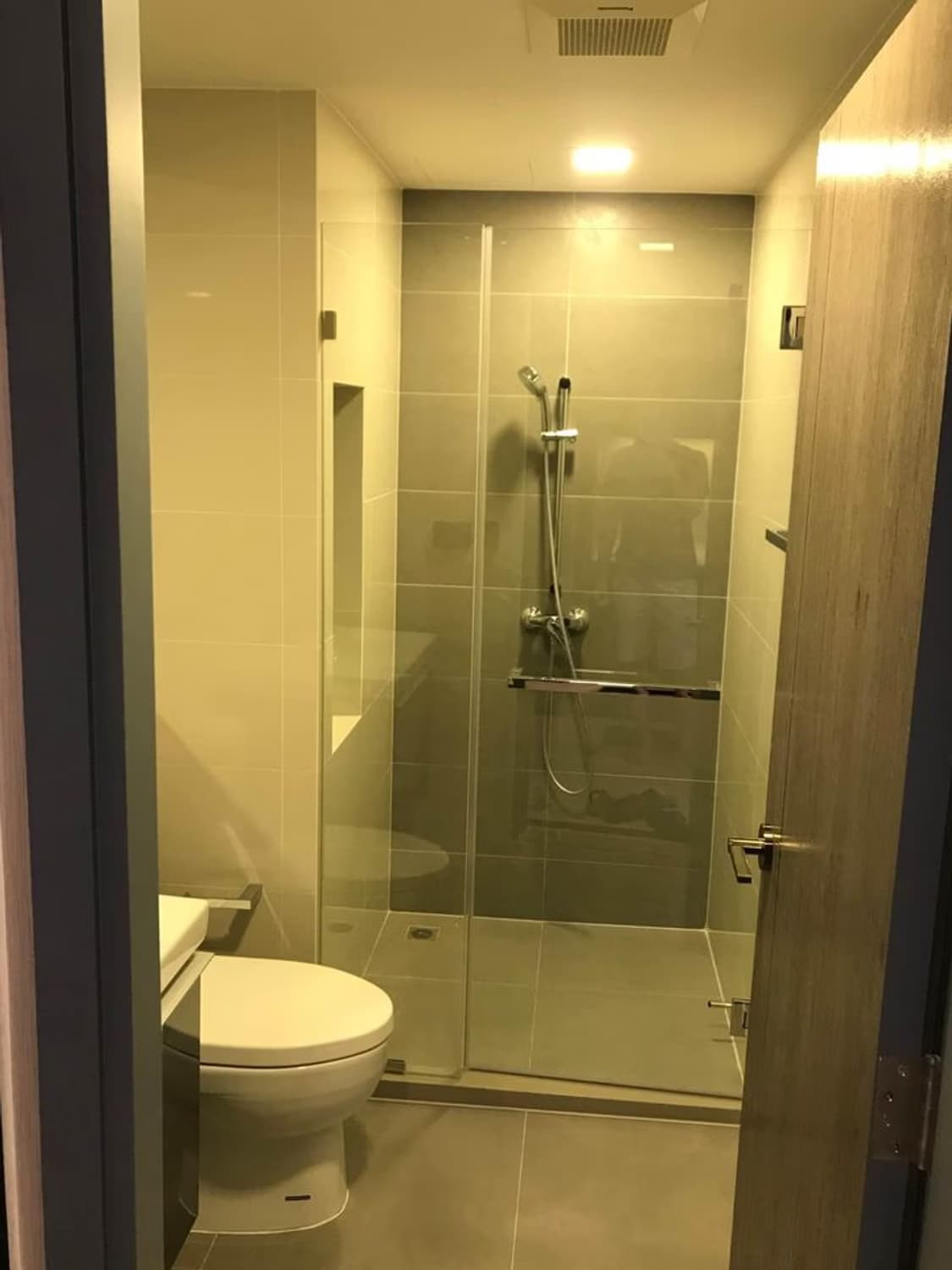 1 Bedroom Condo For Rent: Venio Sukhumvit 10 - Image 9