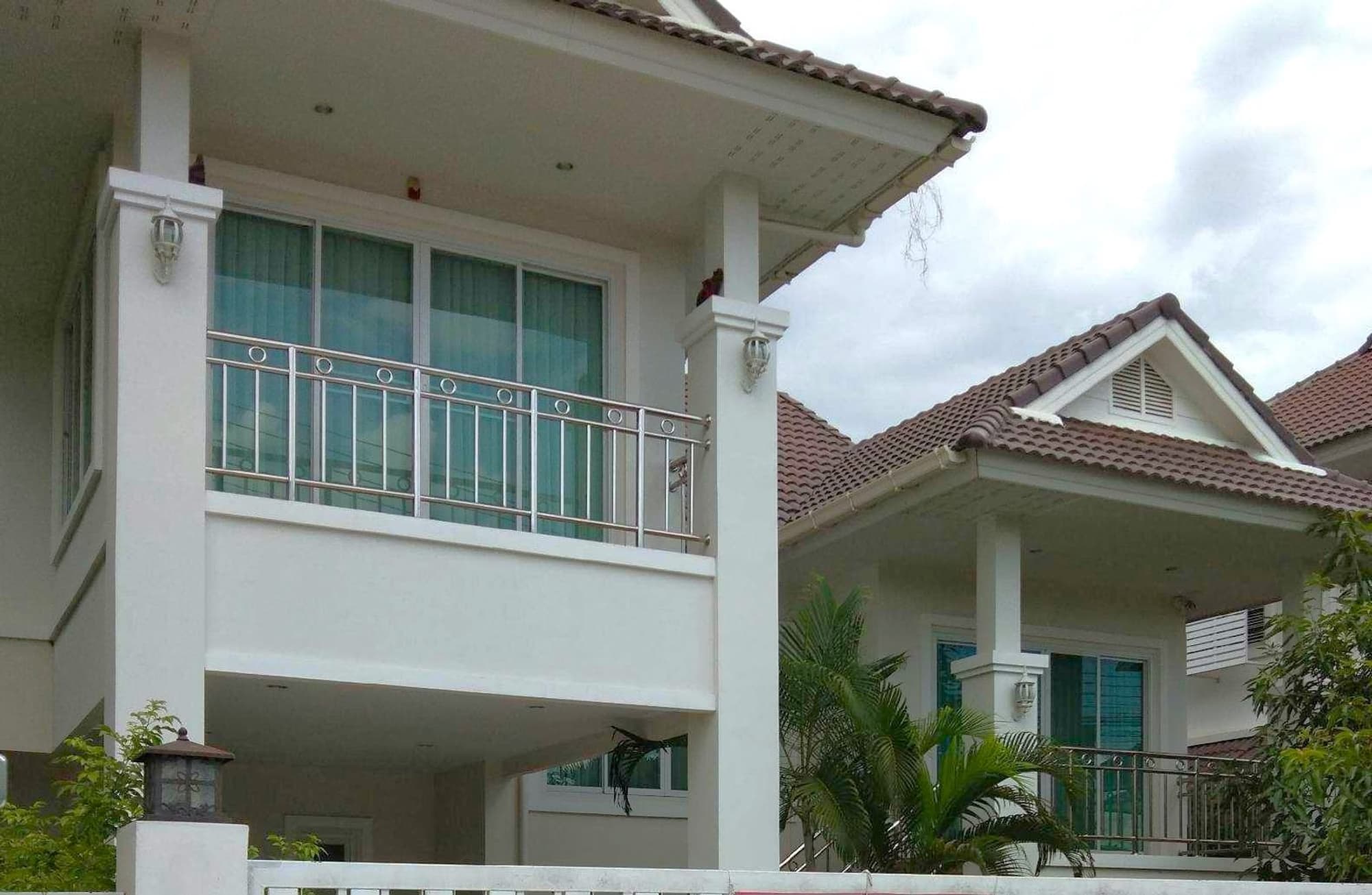 4 Bed House for Sale in San Sai District - Image 1