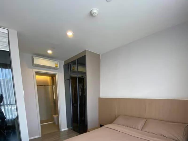 The Room Sathon - St. Louis  